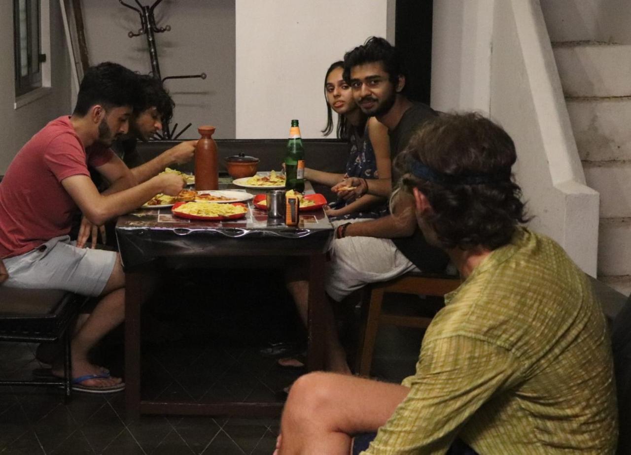 Piggy Hostel Varkala Ngoại thất bức ảnh