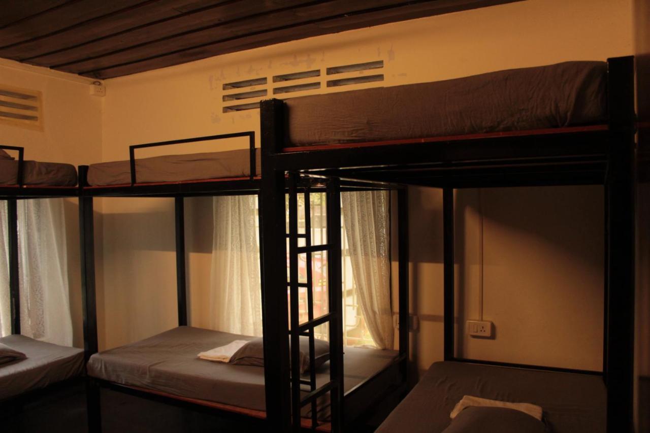 Piggy Hostel Varkala Ngoại thất bức ảnh